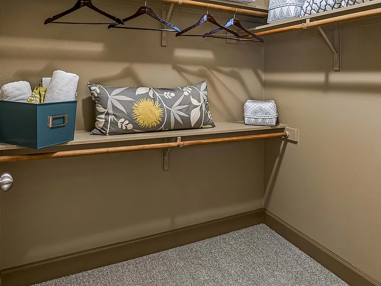 Palomino Apartments Homes — Photo 33