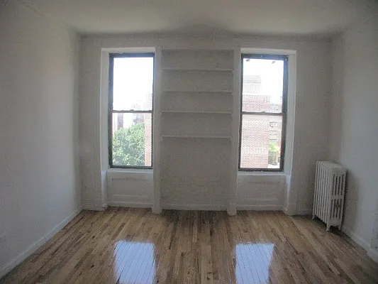 Rented by DSA Realty | media 76