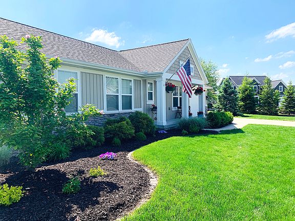 3rd image of 8298 Stonington Dr