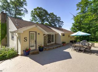 45 Shadowy Ln, West Milford, NJ