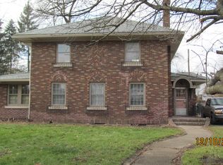 1713 Wilber St, South Bend, IN 46628