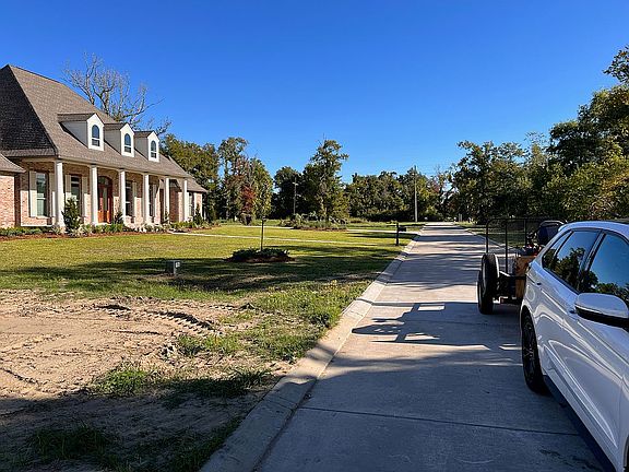 3rd image of 0 Cali Ln