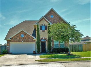 7027 Crescent Moon Dr, Hitchcock, TX 77563