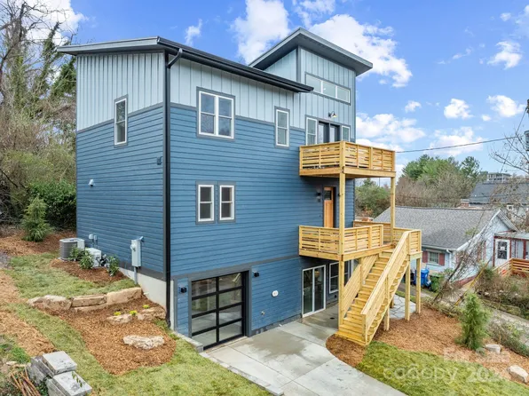 18 Weaver St, Asheville, NC 28801