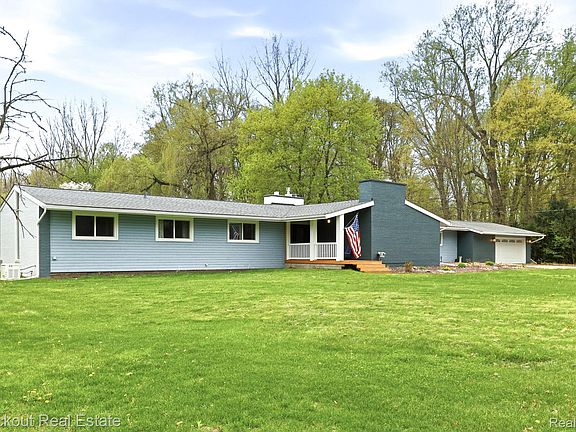 4th image of 12452 Canada Rd