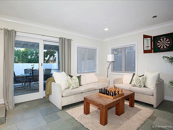 Lower family room or bedroom