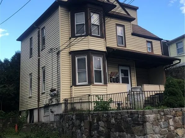 40 Lawrence Ave, Sleepy Hollow, NY 10591