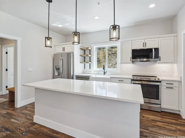 39 Stoney Brook Dr #A, Clancy, MT 59634