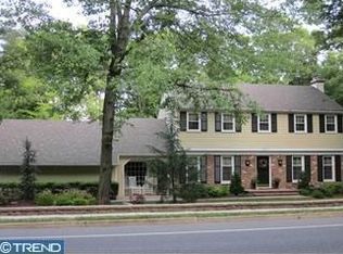 1209 Cropwell Rd, Cherry Hill, NJ 08003