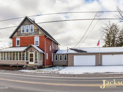 211 N Water St, Mill Hall, PA, 17751