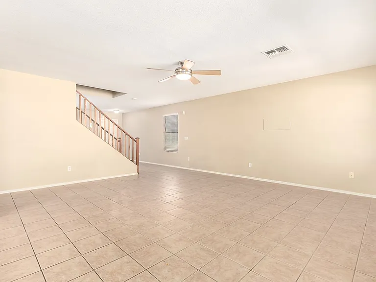 1310 E Beth Dr — Photo 12
