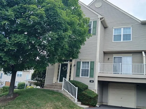 348 Bluestone Ct, Collegeville, PA 19426