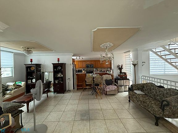 4th image of 76 The Village At Hl