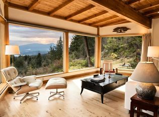 1301 Sunset Rd, Bowen Island, BC V0N 1G2