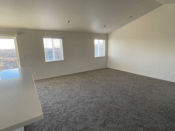 4th image of 4245 Cove West Dr