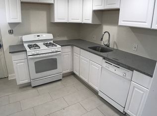 2915 W Diamond St, Philadelphia, PA 19121
