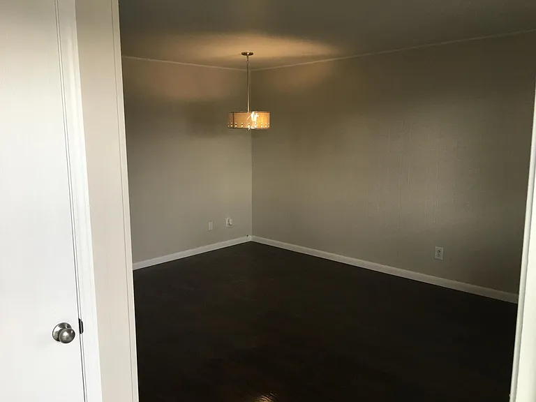 1408 6th Ave #7 — Photo 4