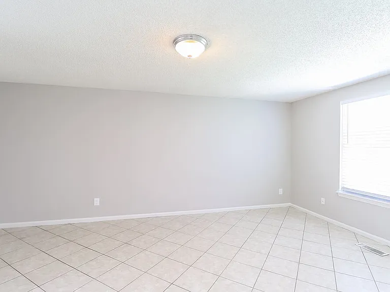 3204 Old House Cir — Photo 14