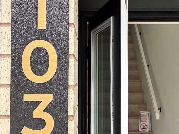 4th image of 4270 SE Norford Ave NW #103