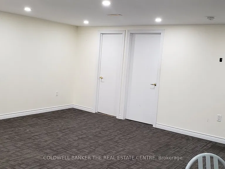 53 Meadowview Ave #BASEMENT — Photo 8