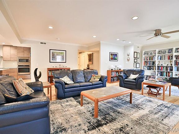 4th image of 550 Coeur De Royale Dr APT 406