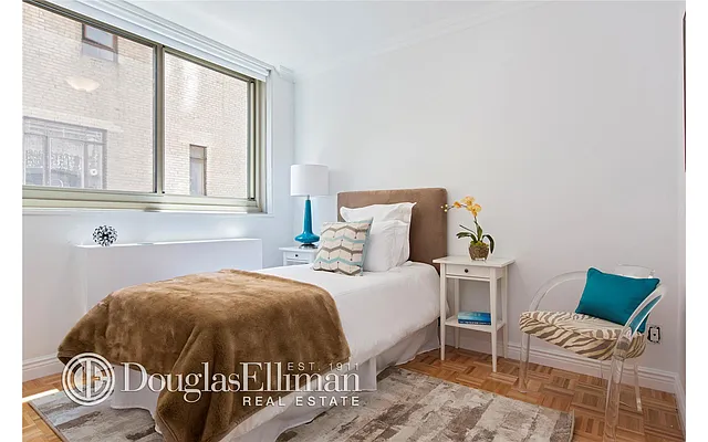 Rented by Douglas Elliman | media 15