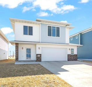 2219 10th Ct W, West Fargo, ND, 58078