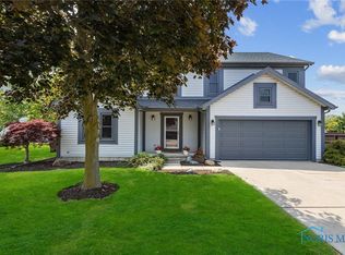 1141 Oriole Dr, Bowling Green, OH 43402