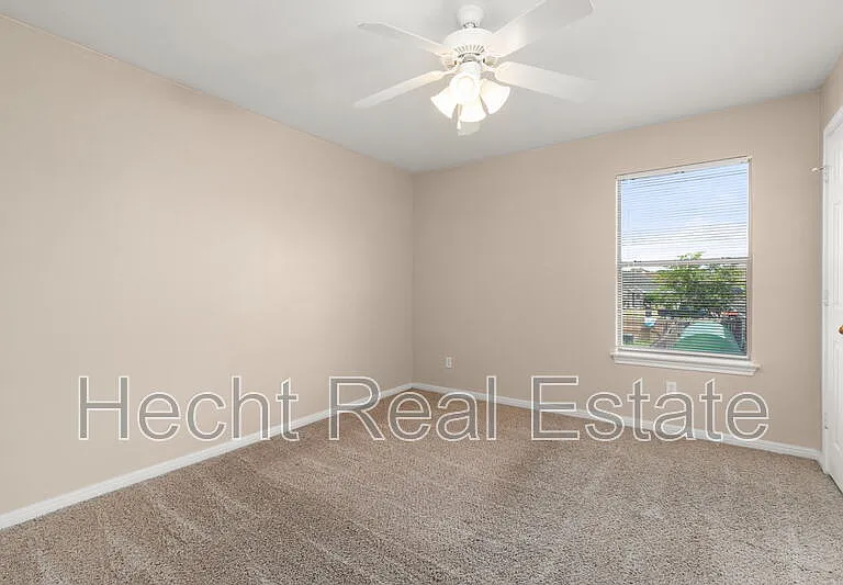 3117 Douglas Fir Dr #1 — Photo 13