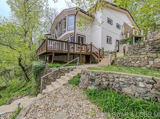 28600 Moffitt Point, Gravois Mills, MO 65037
