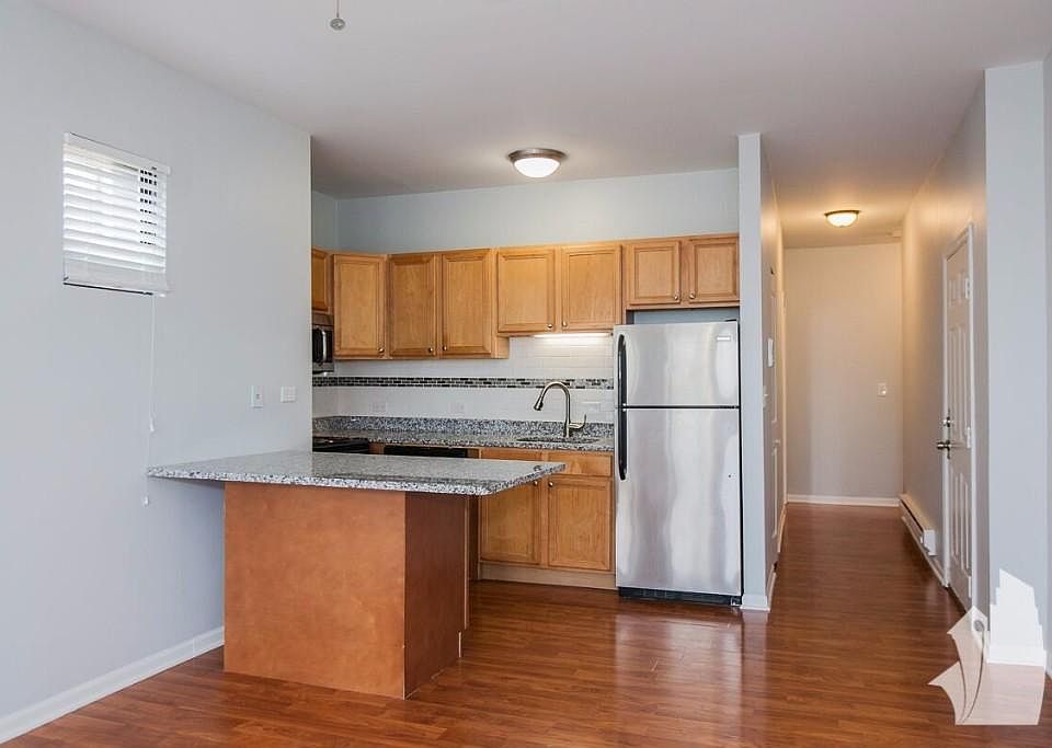 1st image of 3631 W Dickens Ave #3BJC