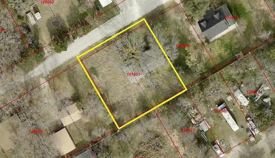 1st image of 116 5th St