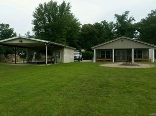 19329 Clark Cemetery Rd, Carlyle, IL 62231