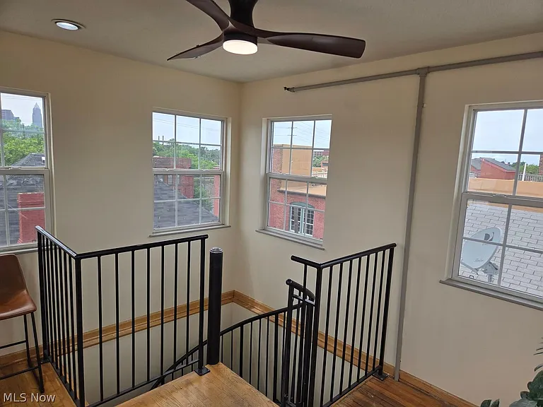1667 E 40th St #3G — Photo 25