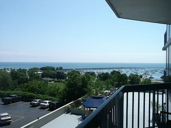 5th image of 1660 N Prospect Ave Unit 401