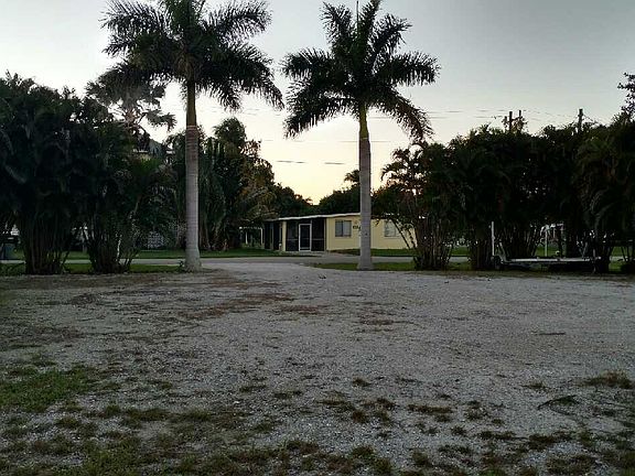 2nd image of 16246 Porto Bello St