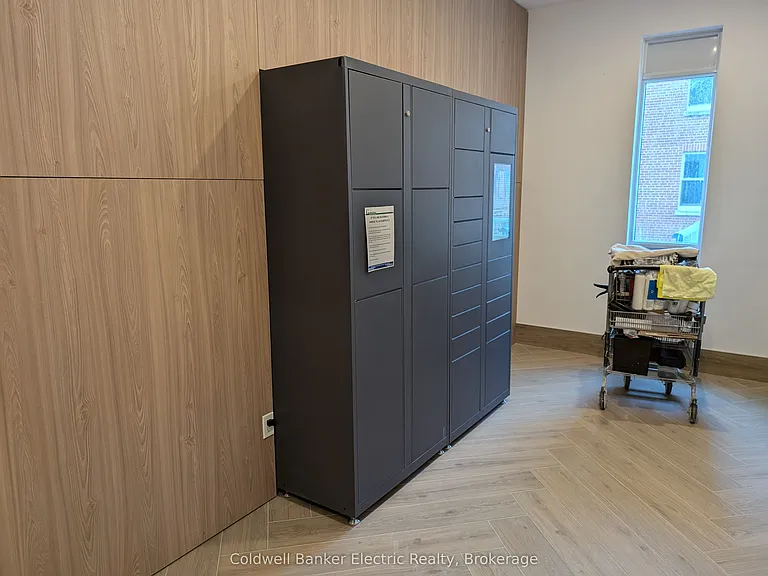 195 Hunter St E #802 — Photo 24