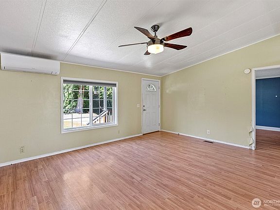 5th image of 4133 W N Street