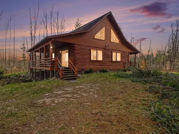 20908 Lakola Rd, Tustin, MI 49688