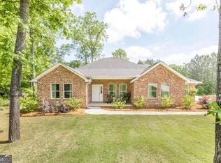 304 Wilsons Creek Bnd, Bonaire, GA 31005