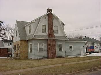 2nd image of 603 Main St