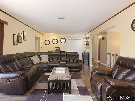 5th image of 2118 Innwood Dr SE