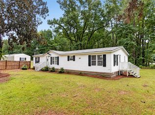 3952 Clover Hill Rd, Green pond, SC 29446