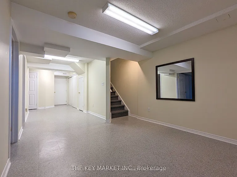 324 Canyon Hill Ave #BASEMENT — Photo 2