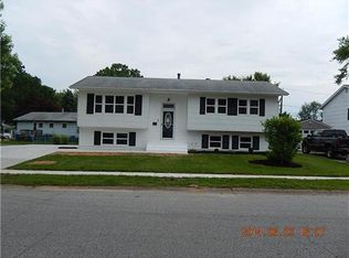 3 Glyn Dr, Newark, DE 19713