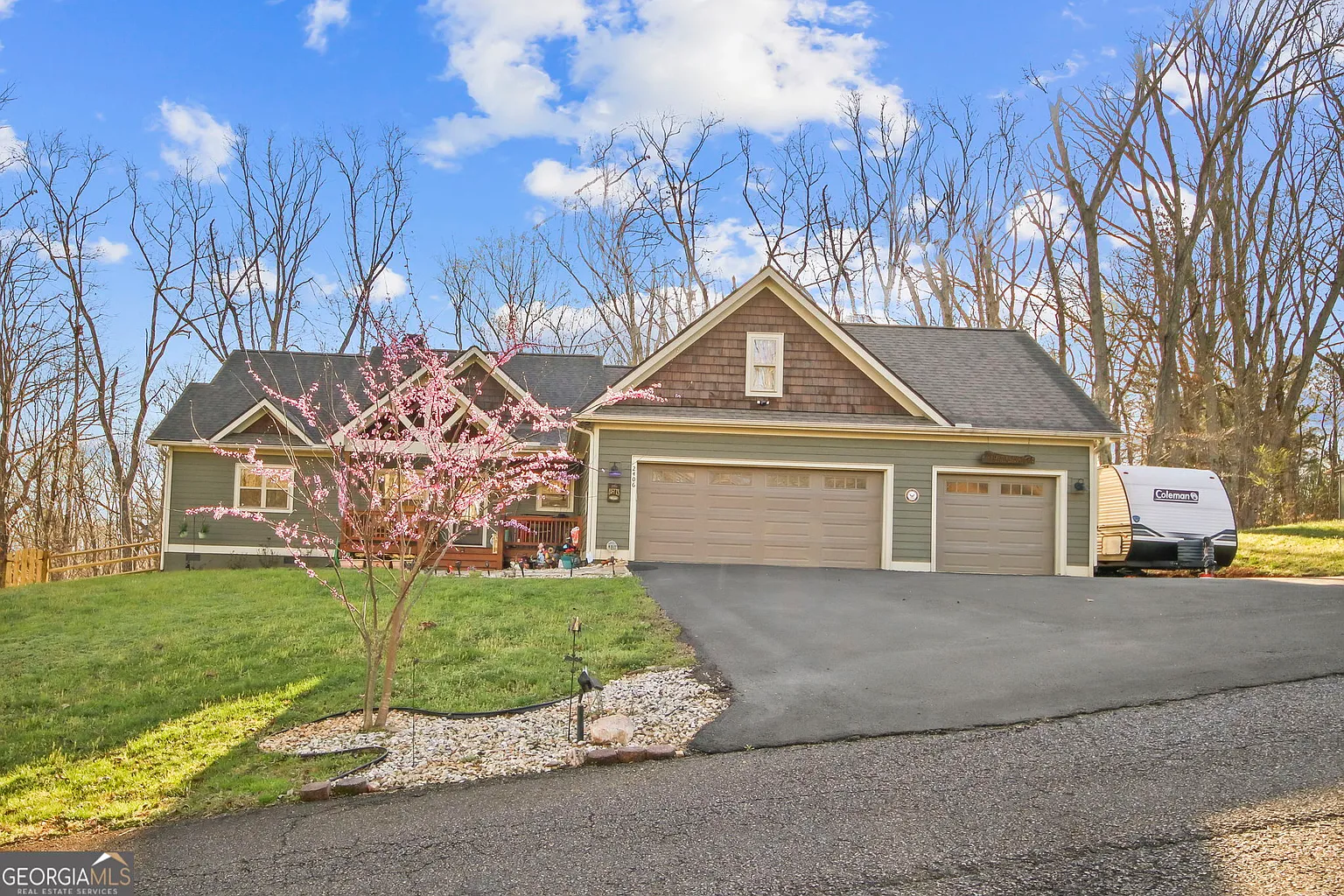 2406 Winterview Rdg photo 1