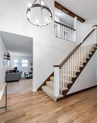 4th image of 4515 Oakridge Dr