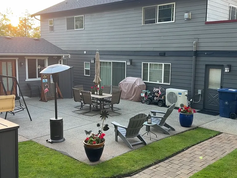 12809 NE 84th St #D — Photo 52