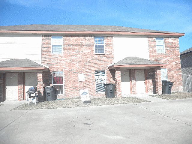 2nd image of 4407 Abigail Dr APT C