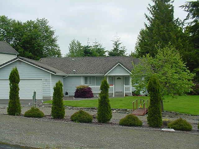 2nd image of 846 N Stephenson Dr